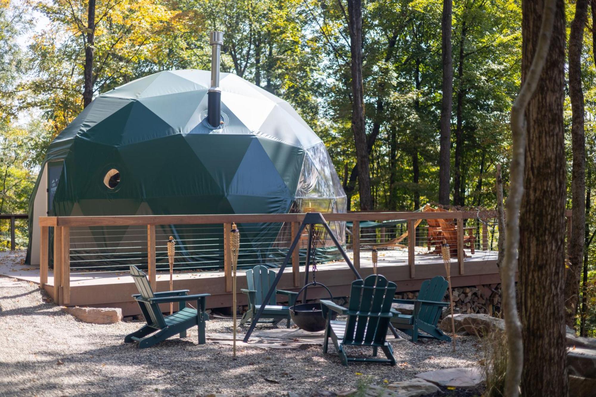 Domes At Catskills Swan Lake Exterior foto